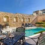 Gozo With Private Pool & Games * Sannat